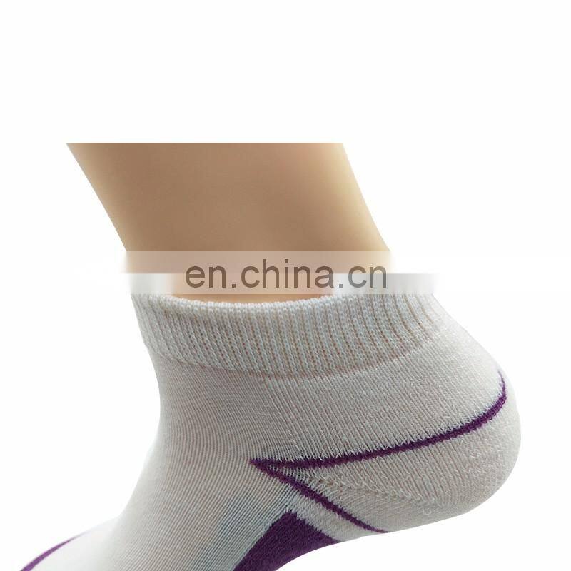 China Manufacture Custom Design Patterns 100% Cotton Baby Socks