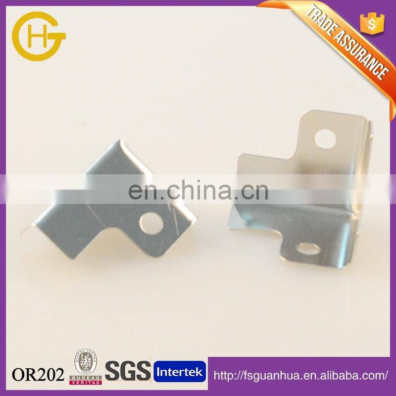 Design fashion metal corner for furniture