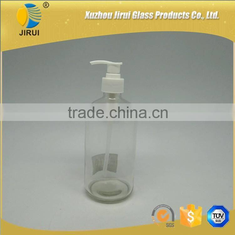 500ml clear boston glass bottle with plastic dispenser/ glass bottle with spout