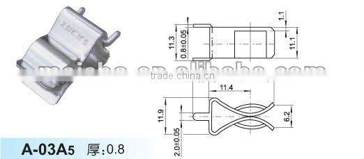 Universal cut out fuse clip