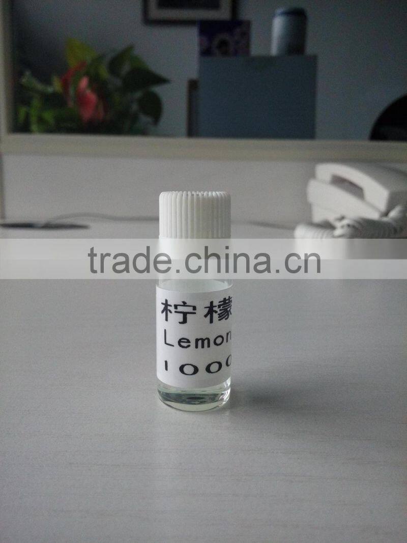 In Bulk Wholesale Natural Herbal Essential Oil for Skin Care Lemon Oil