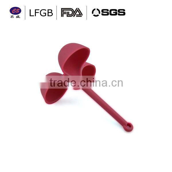 2014 new design fashionable professional customized silicone egg boiler for microwave