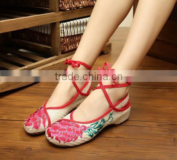 Women's Shoes Old Peking Flower Embroidered Lace Up Linen Cotton Cloth Walking Flat Shoes Oxford Sole