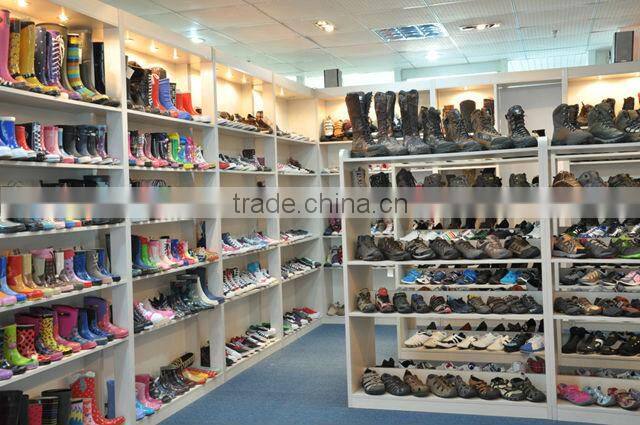 Fashion hiking boots for men