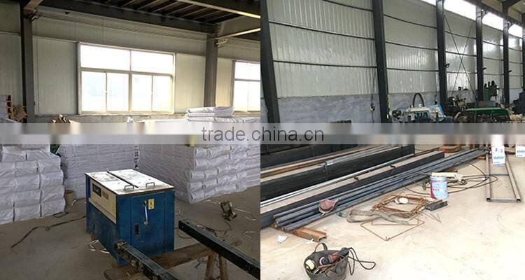 Stationary manual hydraulic jack engine hoist crane