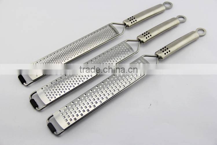 Cheese Grater for Chocolate Carrot Cabbage Tomato Good grip Kitchen gadget