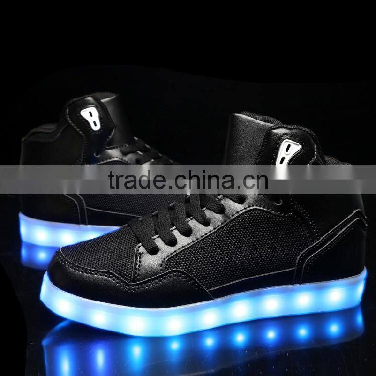HFJH428 High quality adult sport light up led shoes in china