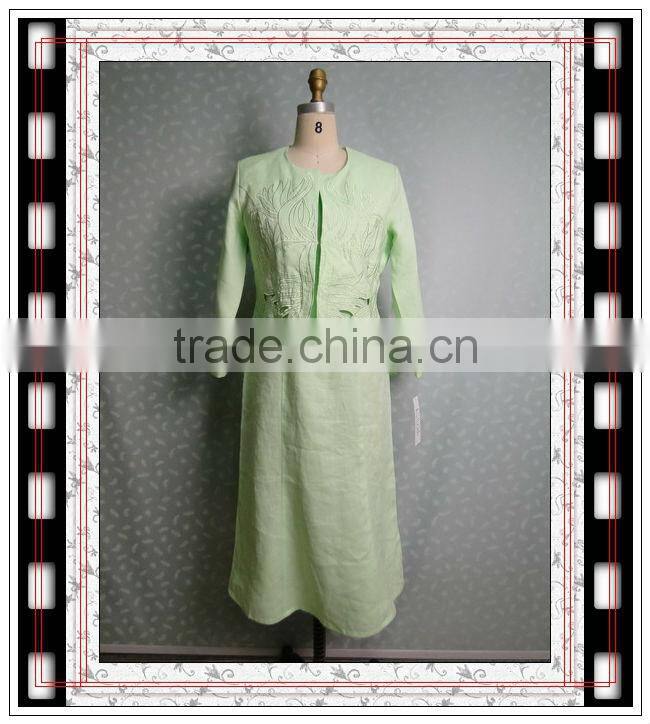 2015 wholesale church suits with embroidery for women