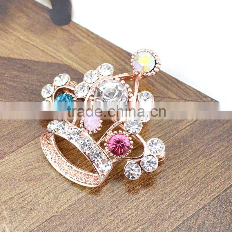 2015 Fashion jewelry elegant diamond crown shaped brooch beautiful jewelry wholesale