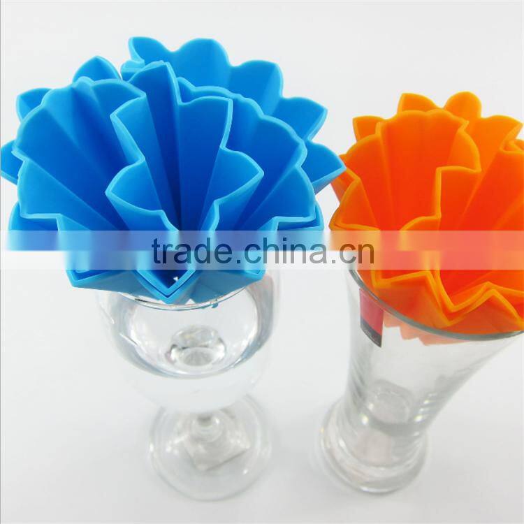 HOT SALE silicone folding mat popular silicon table mat