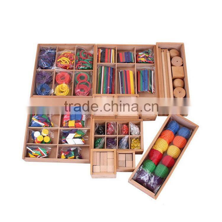 hot sale kids toys 7*7*6.8cm size gabe toys OEM natural wooden divided cube