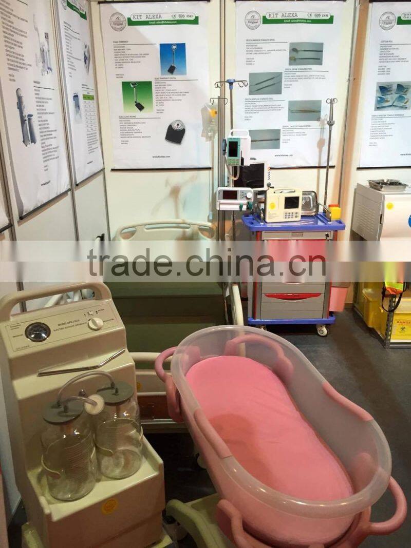 Paramount Style Baby Bed