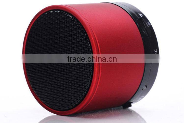 Outdoor Portable Wireless Stereo Bluetooth Speakers Built-in FM Radio Hands Free Speakerphone TF Card With Rechargeable Battery