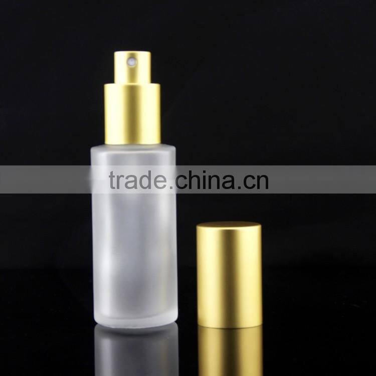 good quality cosmetic set cosmetic glass bottle cosmetic jar