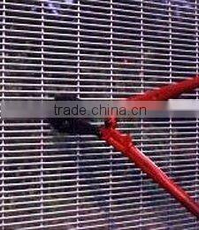 Galvanized and pvc coated anti-climb 358 mesh fence
