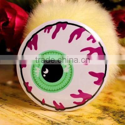 *badge with magnetic back