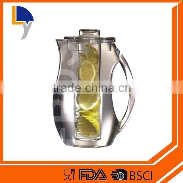 2016 New design products factory sale clear fruit plastic infusion pitcher with lid