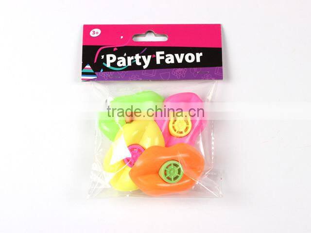Party Favor Novelty Plastic Mouth -shap Lip Whistles Toys