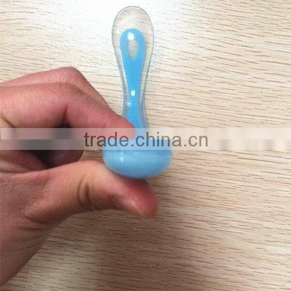 Customized Best-Selling cute silicone baby feeding spoon