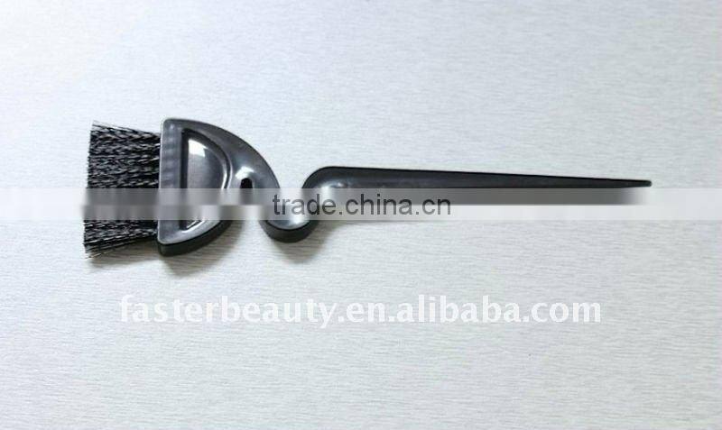 Dye brush