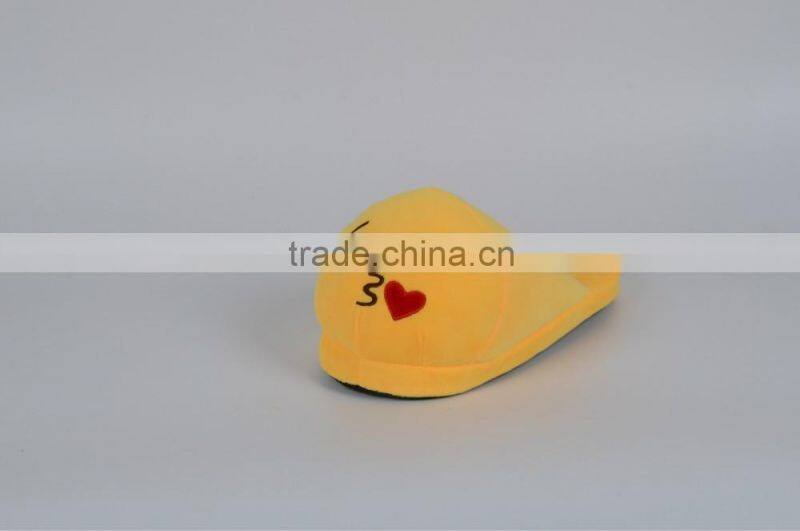Free size indoor emoji slippers/plush emoji shoes/ Soft slippers plush for Man and Women