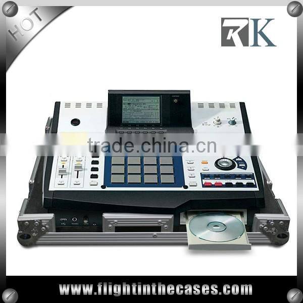 Small Mixer Universal Pickfoam DJ Flight Case