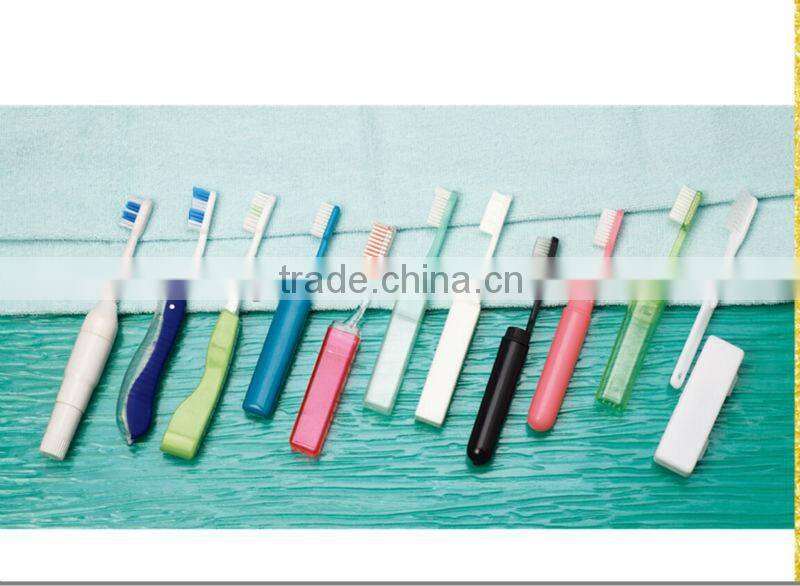 yellow and green pp material disposable soft bristle toothbrush with different packings