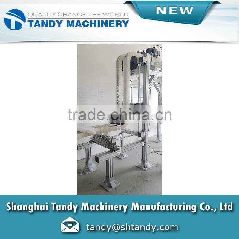 China gold supplier first grade bottle conveyor line with power