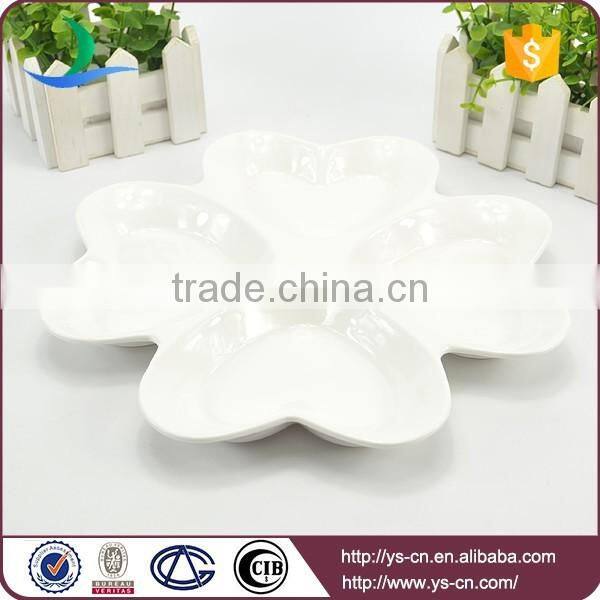 Wholesale white ceramic flower design kitchen soy sauce dish