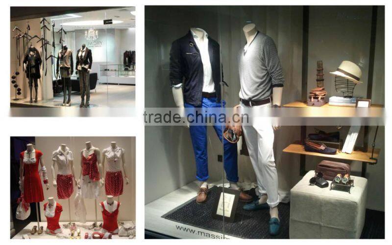 Men's fencing glossy mannequin for display