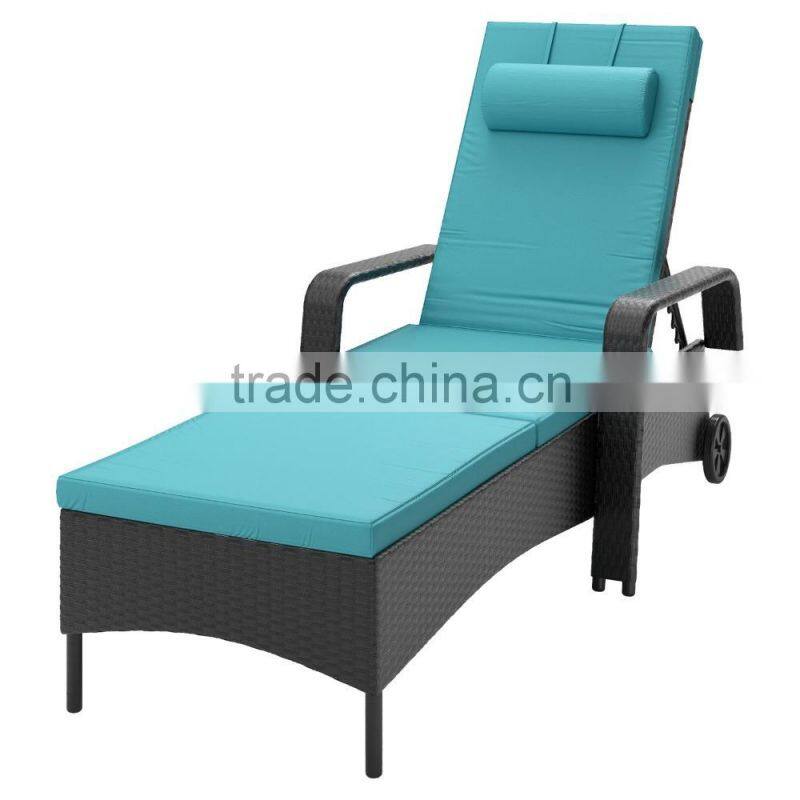 2017 Trade Assurance New Summer Arrival Outdoor swimming pool used PE flat Rattan handmade chaise sun lounge furniture