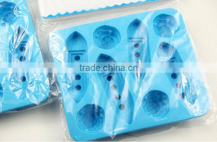 funny LFGB grade Titanic ship shaped silicon ice tray