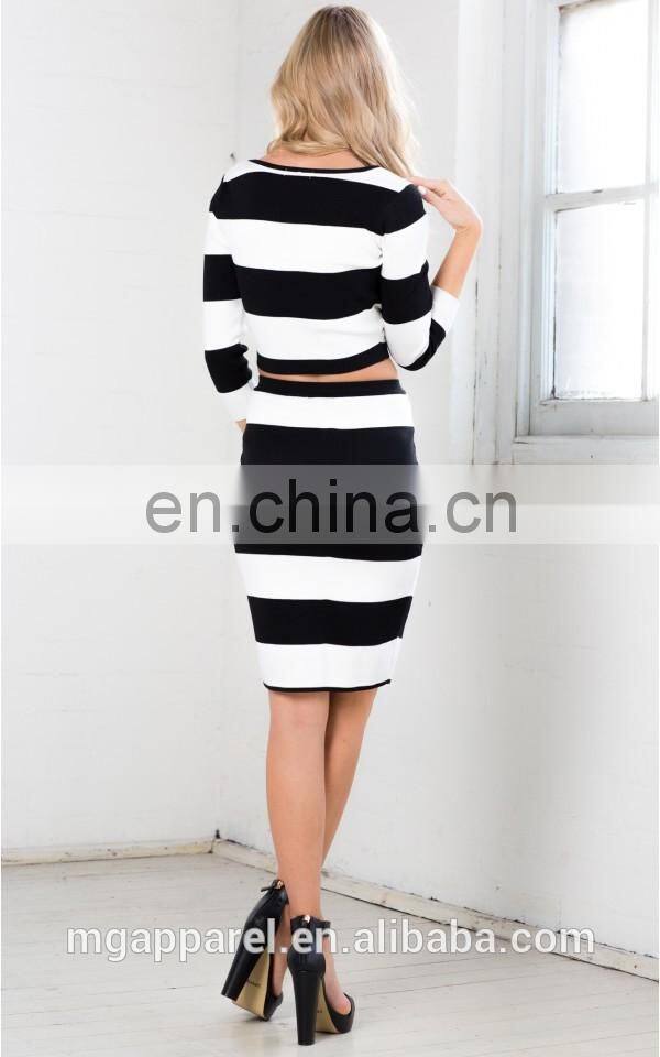 New arrival black stripe long sleeve woman crop top and skirt set