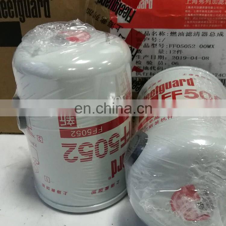 Excavator Truck Spin-on Fuel Filter P550440 3931063 FF5052 for 6ISLe 4BT 6BT 6CT EQB180-20