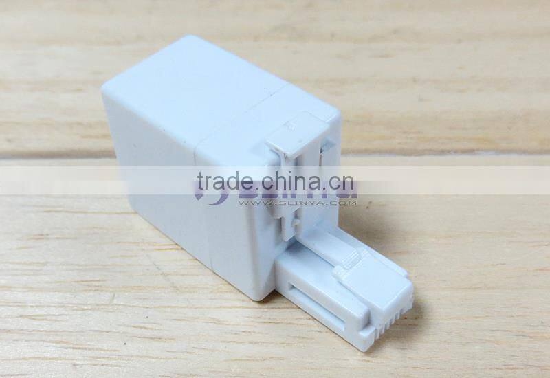 ELECTROVISION UK/US Adaptor RJ11 Plug to BT