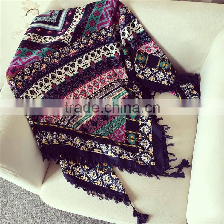 Fashion Retro Printed Pattern with Tassels Women Square Pashmina Encryption Twill Cotton Scarf