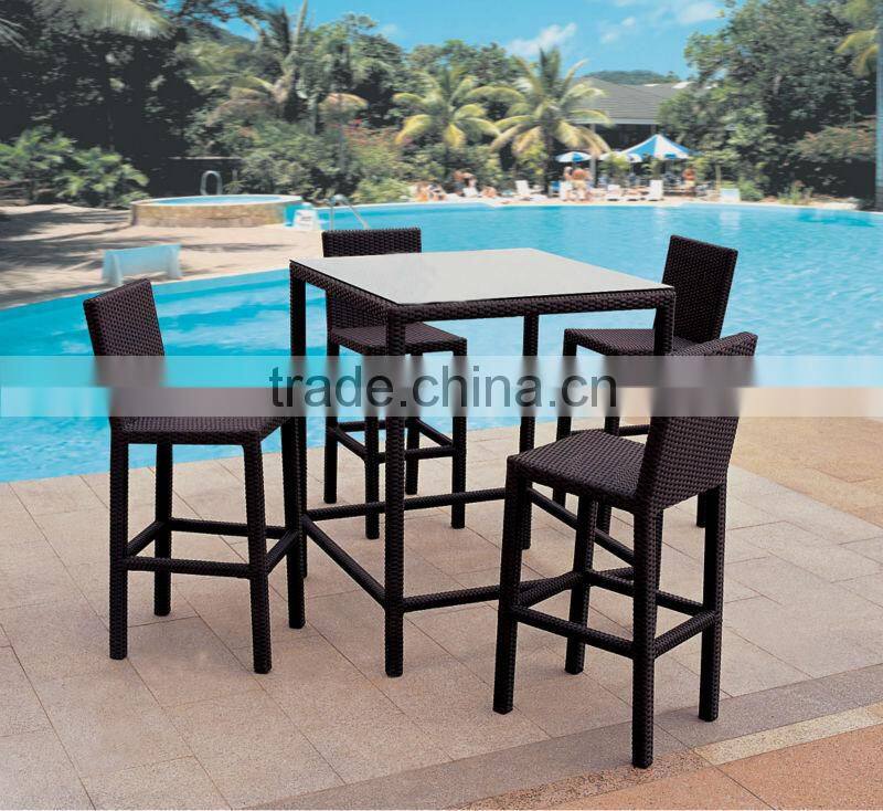 Outdoor rattan garden table and chair