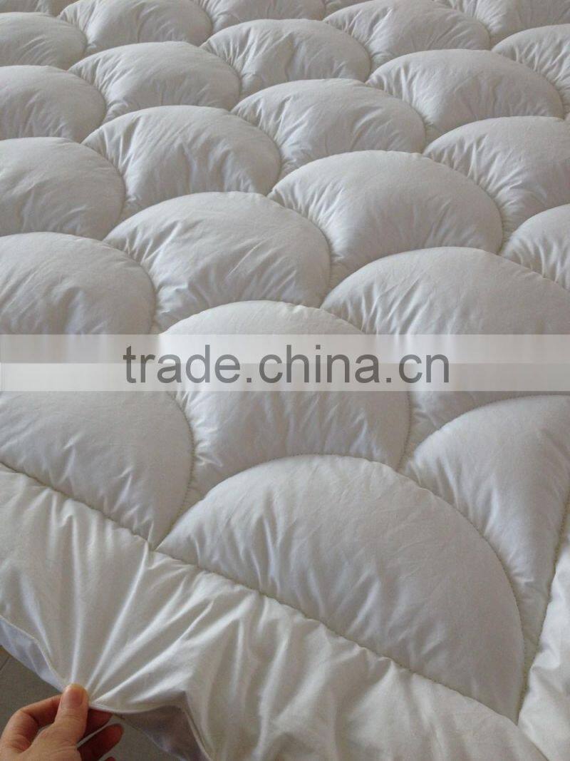 Trending hot products good quality ,new mattress topper ,microfiber mattress topper