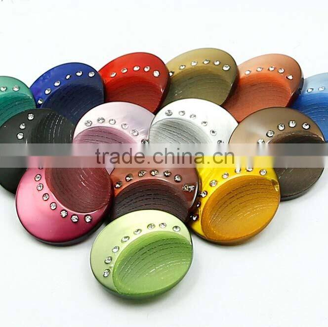 Custom Knitwear Button With Rhinestones