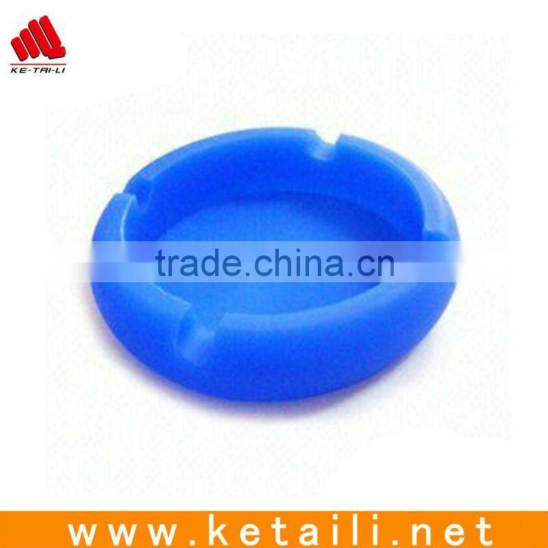 Fashion customize silicone ashtray with logo