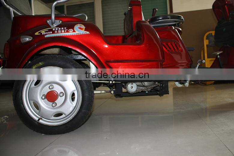 Small manned motorcycle