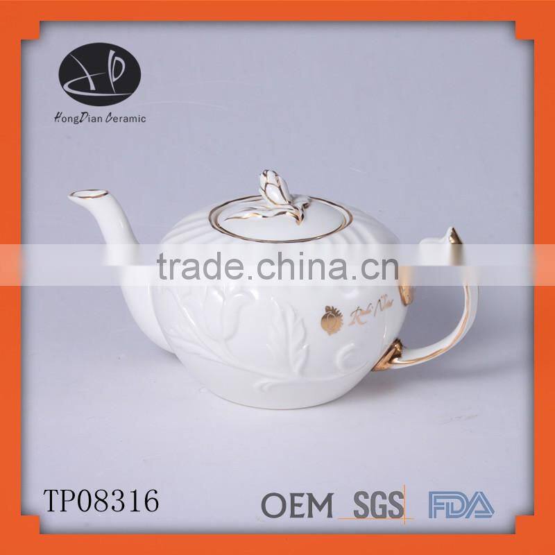 2016 modern good quality porcelain ceramic teapot,Hot selling Chinese white ceramic porcelain embossed tea pot with gold rim