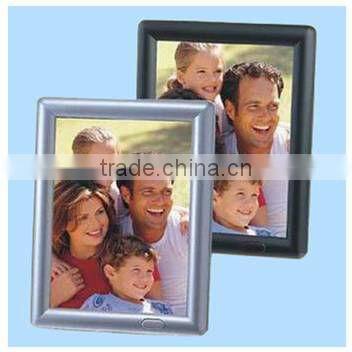 voice recordable photo frame