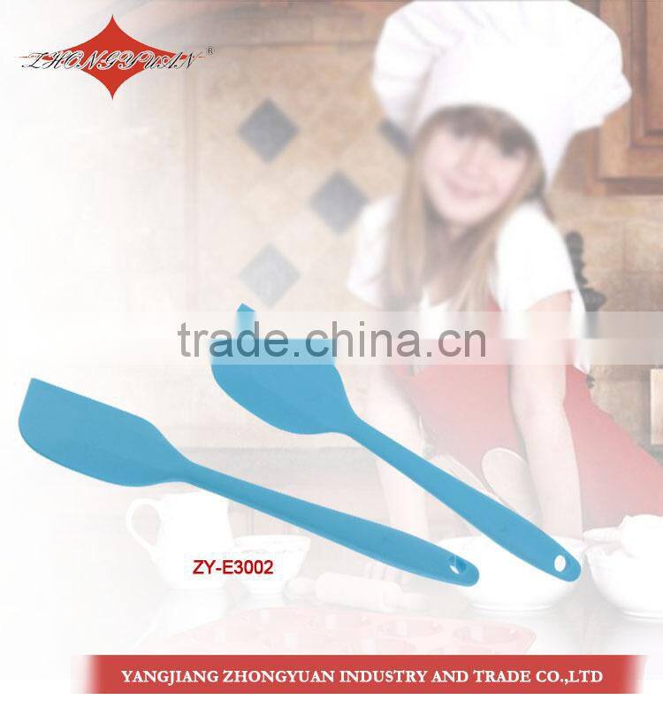Hot sale good baking helper silicone scraper