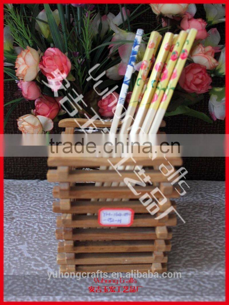 Chinese design fashion pen holder