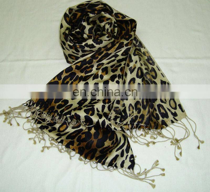 silk pashmina wool shawls with leopard print shawl