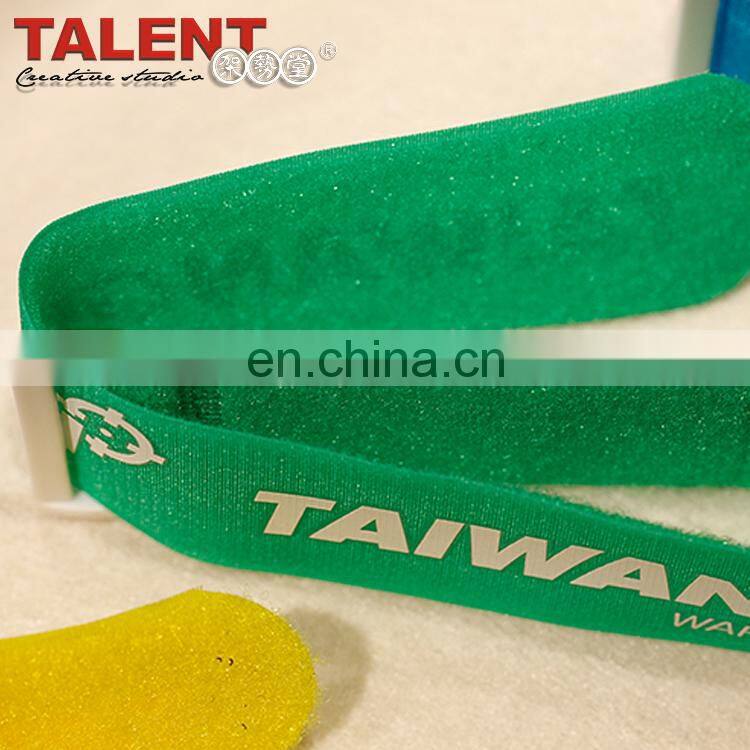 Custom-made hook & loop fastener tape with low price
