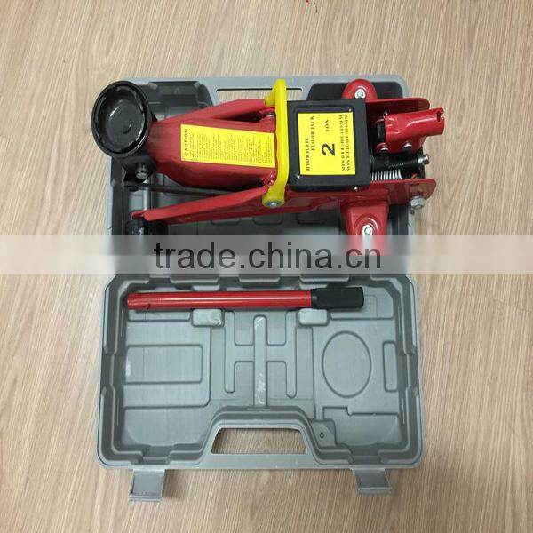 High load capacity hydraulic floor jack