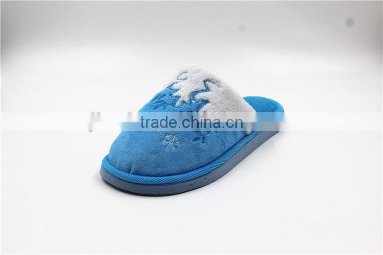 Solid wood flooring coral velvet thick warm winter indoor and outdoor home slippers cotton slippers couple