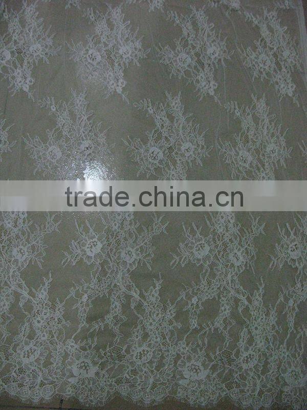 Stretch mesh embroidery white lace french Lace 2016 New Fashion Design White Lace Girl Dress Latest Dress Designs